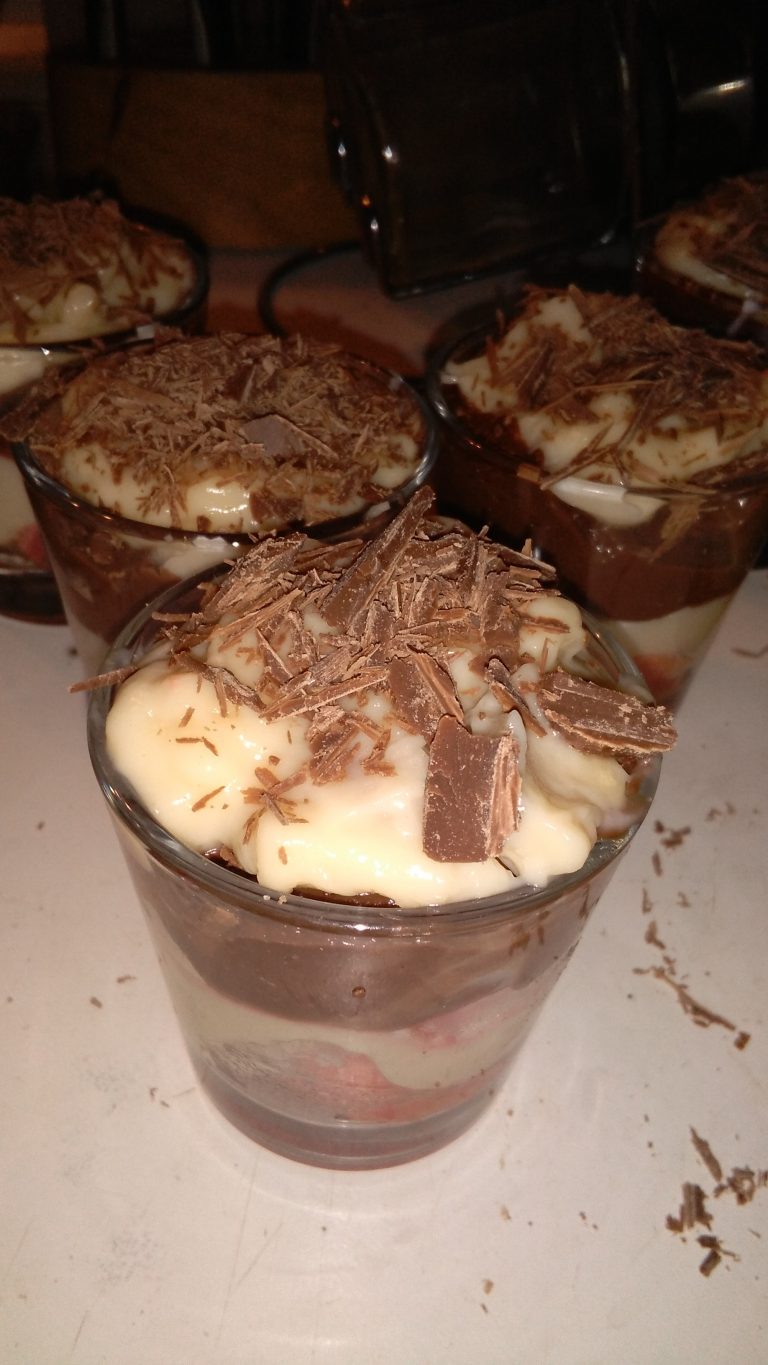 I miei fingers dolci…..tiramisù con chantilly e zuppa inglese ai due cioccolati