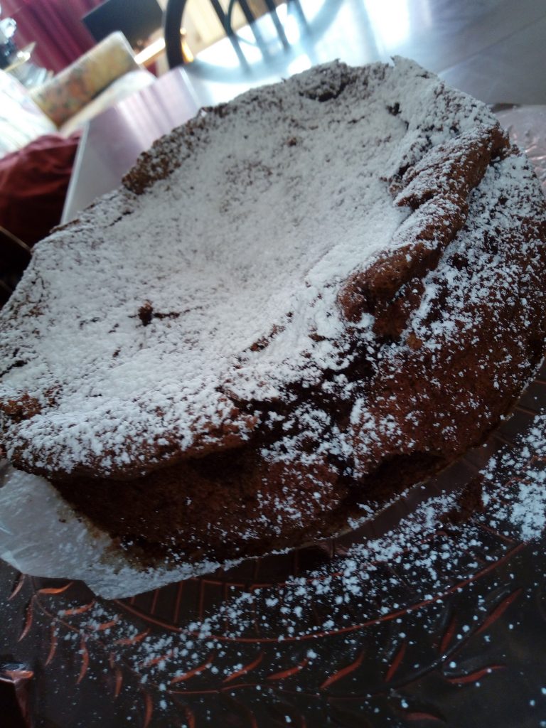 Torta morbida di cioccolato all’acqua al sentore di cardamomo
