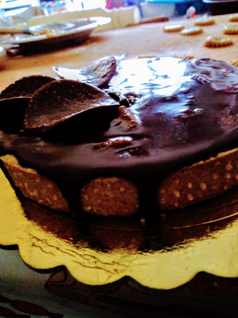 La crostata che si crede una drip cake