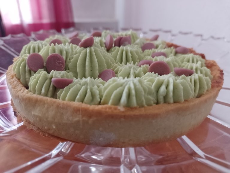 Crostata moderna al lampone e Thè Matcha